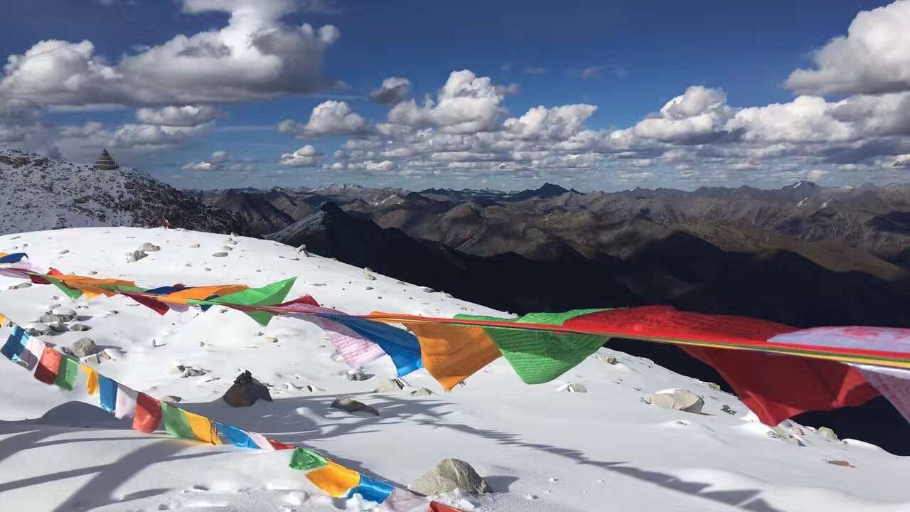 2016四川紅葉生態(tài)旅游節(jié)暨第四屆冰山彩林節(jié)在黑水開幕